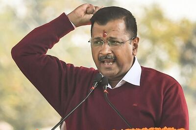 Delhi Riots: CM Kejriwal Announces Rs 10 Lakh Ex Gratia to Families of Those Killed in Violence