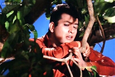 Arvind Kejriwal is like a new shirt, he is yet to go through the wash: Manoj Kumar