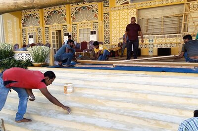 Music, Dance & Revelry in Kolkata Today as Durga Puja Carnival Returns After 2 Years