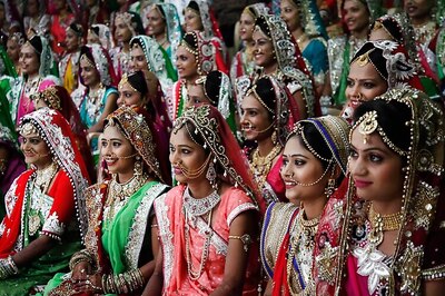 Gujarat diamond trader hosts wedding for 151 couples