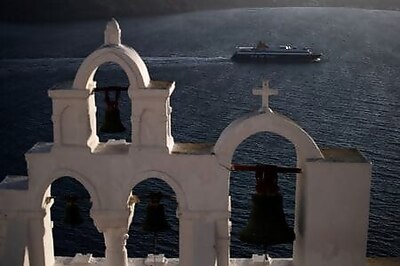 Greece Makes Masks Compulsory on Ferry Decks After Rise in Covid-19 Cases