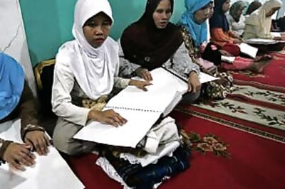 Mobiles helping Muslims to pray on time