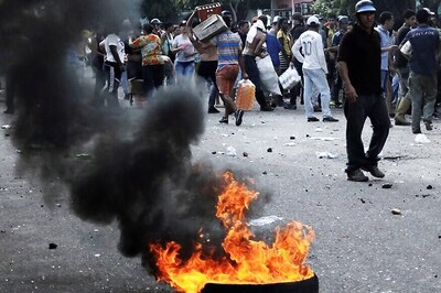 Venezuela Postpones Currency Move After Chaos, Protests