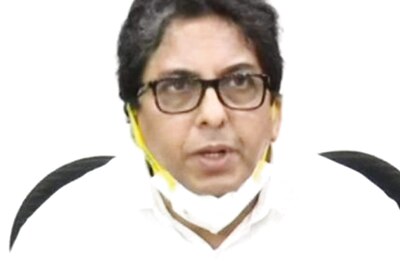 Bengal's Ex-Chief Secy Alapan Bandopadhyay Moves HC Against Centre After CAT Transfers Case