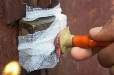 18,000 traders get relief from sealing