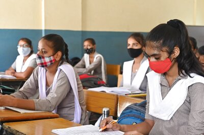 Tamil Nadu Commences Preparatory Work to Administer Covid-19 Vax to 15-18 Yrs Age Group