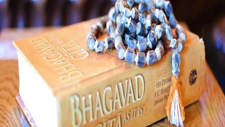 “Ask…and Ye Shall Find!”: The Essentiality of Questioning in Gita and the Upanishads