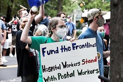 U.S. Democrats step up pressure on postal service cuts ahead of election