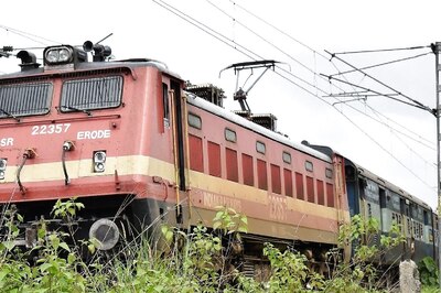 RRB Indian Railways Recruitment 2021: Applications Begin for 432 Posts for 12th Pass