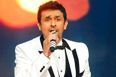 Can't Threaten People in The Name of Religion, Says Sonu Nigam