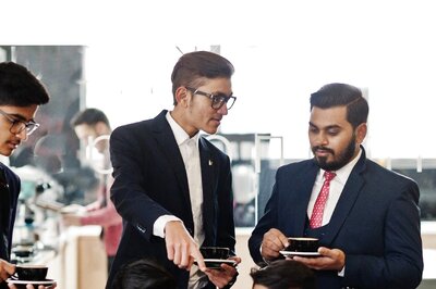 LinkedIn Platform Now in Hindi too, More Govt & Pvt Jobs for Hindi Speakers at Platform