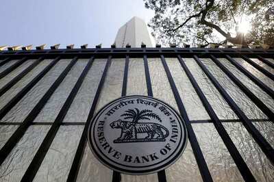 Policymakers Tread With Caution as Divide Deepens in RBI Over Rate Cut