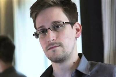 Snowden granted papers needed to leave Moscow airport: Source