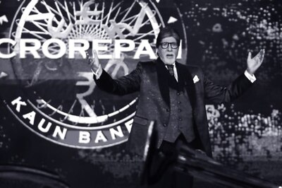 Amitabh Bachchan Shares FIRST Photo From Kaun Banega Crorepati 16, Netizens Joke 'Aarambh Kiya Jaaye'