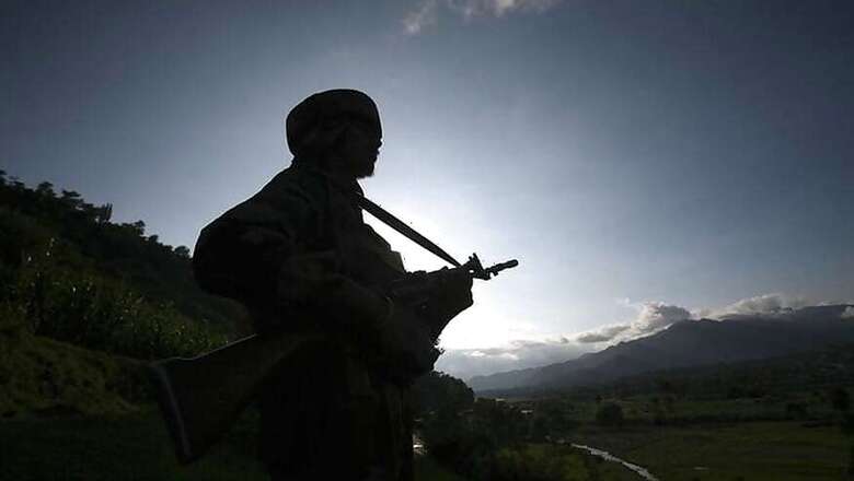 J&K: Army Foils Infiltration Bid, 2 Terrorists, 2 Soldiers Killed