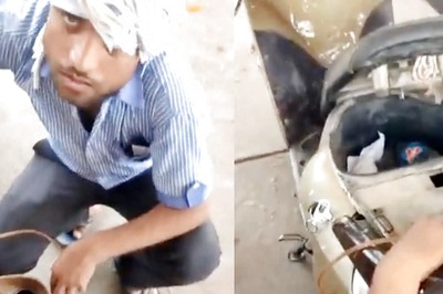 UP Petrol Pump Worker Drains Scooter's Tank After Receiving Rs 2000 Note, Video Goes Viral