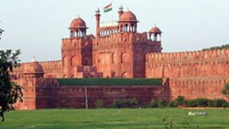 LeT men held with RDX near Red Fort
