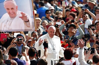 Wife of Palestinian Hunger Striker Wants Pope to Intervene