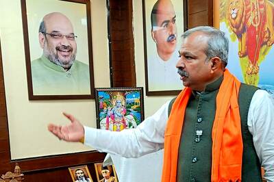 AAP Accuses Delhi BJP Leaders Adesh Gupta, Shyam Jaju of Amassing Disproportionate Assets