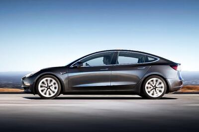 Tesla Model 3 Production to Speed Up to 5000 Cars per Week