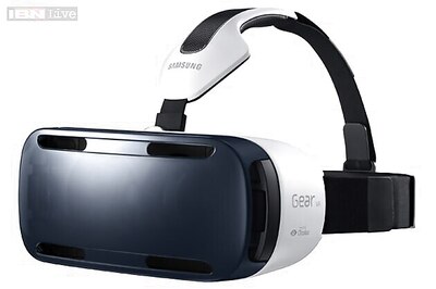 Samsung partners Facebook's Oculus for Gear VR virtual reality headset