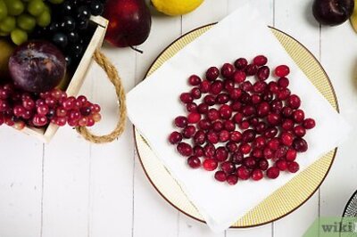 How to Quickly Defrost Frozen Fruits
