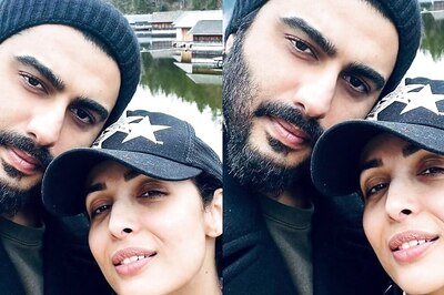 Malaika Arora Gets 'All Warm And Cozy' With Arjun Kapoor in Mushy Photos from Vacay
