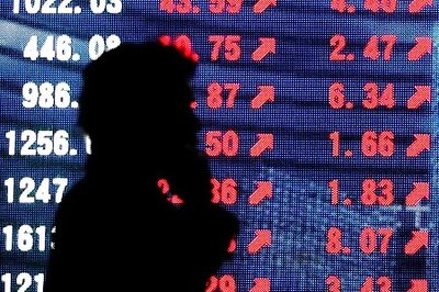 Global Markets: Asian stocks, oil buckle on uncertain U.S. recovery