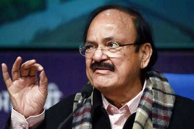 No Scope for Dissent Against Marxists in Kerala: Naidu