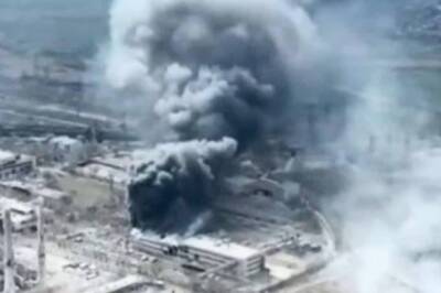 Russia Says Targeting Azovstal Steel Plant With 'Artillery and Planes'