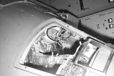 At Divided Time, Ohio Unites Behind Statue Of John Glenn