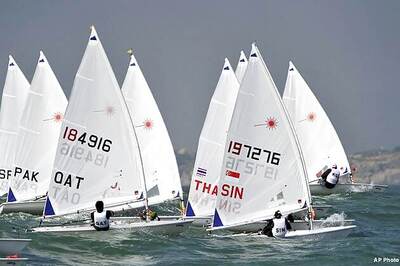 Asian Games 2014: Sailors Varsha, Aishwarya still in medal race
