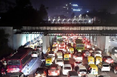 Durga Puja 2023: Planning to Visit Delhi's CR Park Pandals? Check Advisory to Avoid Traffic Jams