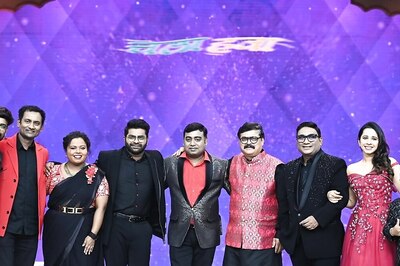 Chala Hawa Yeu Dya Completes 10 Years, Shreya Bugde Criticised For This Post