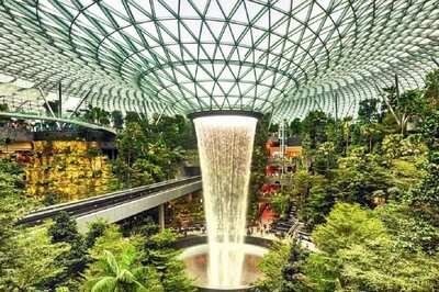 Singapore Dominates World's Busiest Flight Routes in 2023, While Tokyo Takes the Crown in Domestic Air Travel