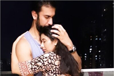 Charu Asopa and Rajeev Sen Put Separation Rumours to Rest with Loved up Pics?