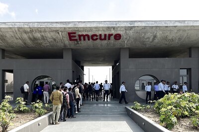 Emcure Pharma IPO Listing Posts 31.45% Gains: Should You Hold, Sell or Buy?