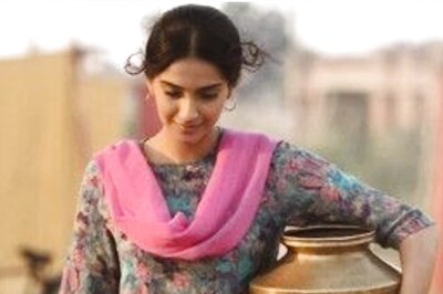 Sonam Kapoor's Remuneration for Bhaag Milkha Bhaag Role Will Shock You