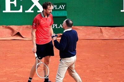 Monte Carlo Masters: Daniil Medvedev Loses His Cool With Match Officials; Secures Straight-sets Victory vs Gael Monfils