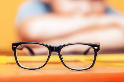 Study Reveals Cases of Myopia On The Rise During Pandemic: Here's Why Kids' Screen Time Should Be Capped