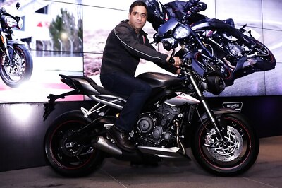 Triumph Motorcycles Races to the Finish JK Tyre Racing Championship 2017