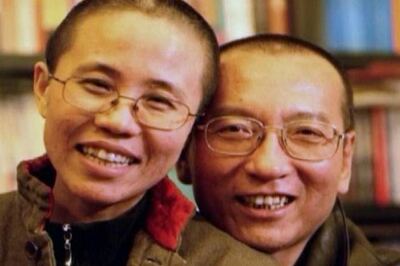 Furious China blocks visit to Nobel winner's wife