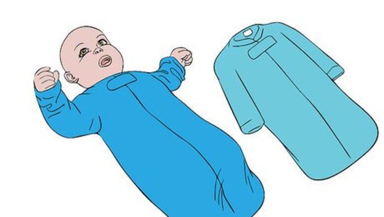 How to Change a Baby's Sleep Sack