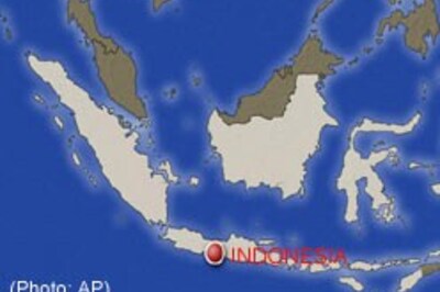 Quake hits off coast of Indonesia's Sumatra