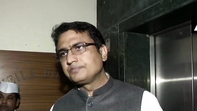 Congress Promises to Regularise All Temp Workers in MCD if Voted to Power