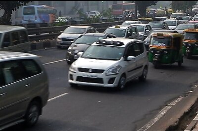 Odd-even road rationing scheme to kick off in Delhi on January 1, 2016