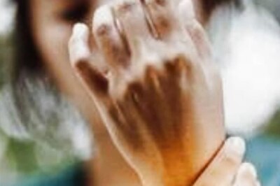 Here Is How You Should Be Treating Arthritis Pain During Winter Season