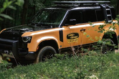 Limited Edition Land Rover Defender Trophy Edition With Special Off-Road Gear Unveiled