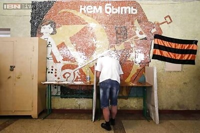 Rebels talk of splitting Ukraine as East votes on self-rule