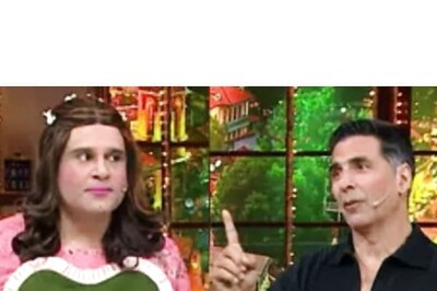 Akshay Kumar Teases Krushna Abhishek Over His Relationship With Govinda